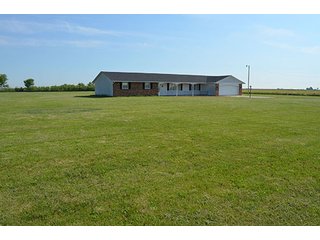 Property photo 2 - Awesome Country Property, 3 Bedroom Ranch on 3 Acres